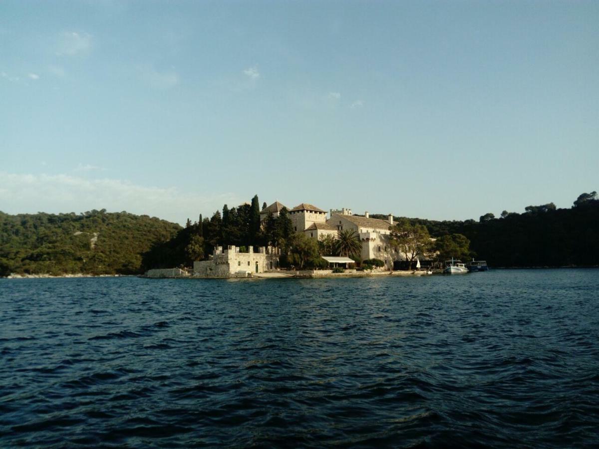 Authentic Ap For 2, Babino Polje,Mljet Apartment Ngoại thất bức ảnh